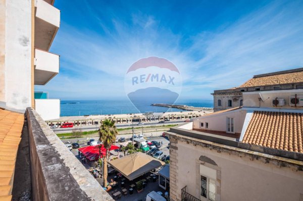 appartamento in vendita a Siracusa in zona Isola Ortigia