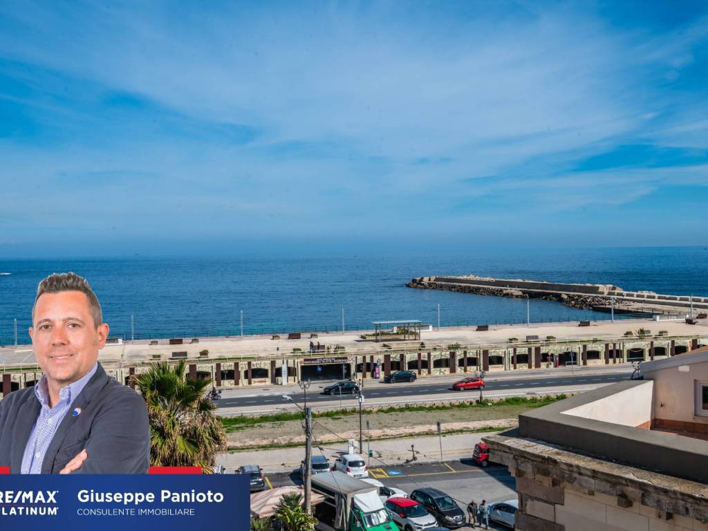 appartamento in vendita a Siracusa in zona Isola Ortigia