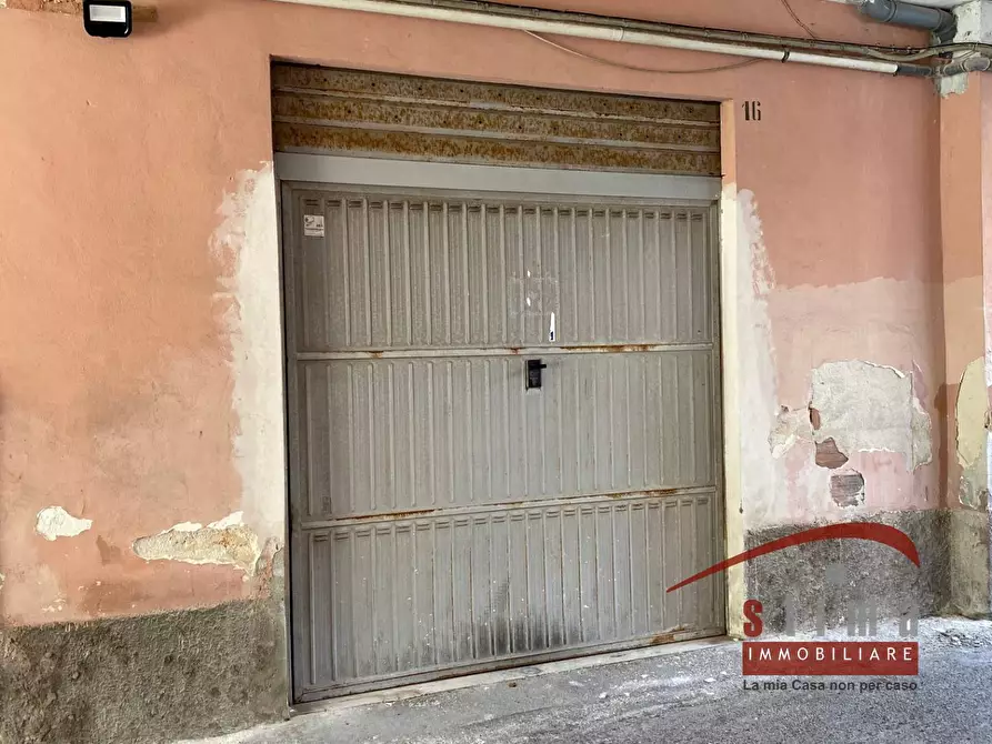 locale di sgombero in vendita a Siracusa in zona Grottasanta