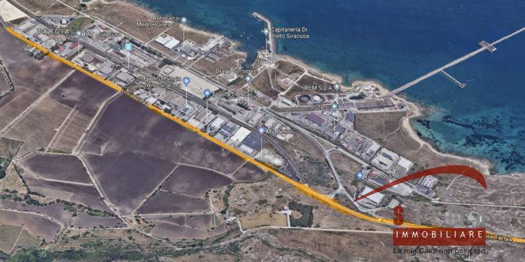 capannone in vendita a Siracusa in zona Centro Città