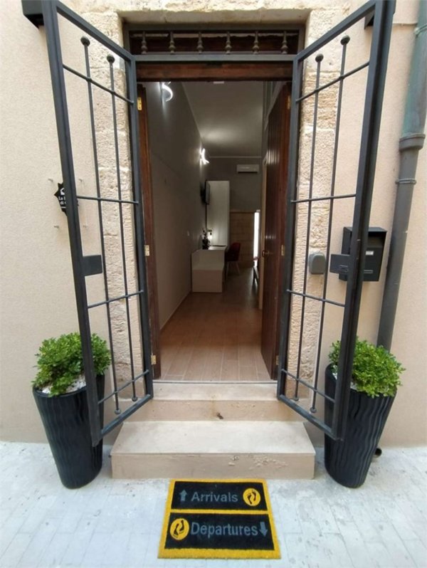 appartamento in vendita a Siracusa in zona Isola Ortigia