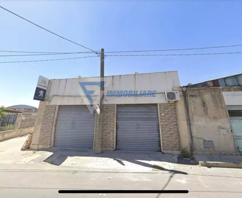 negozio in vendita a Siracusa in zona Isola Ortigia