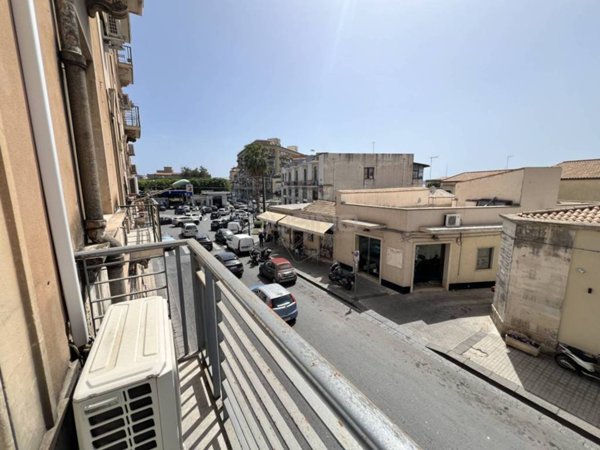 appartamento in vendita a Siracusa in zona Borgata