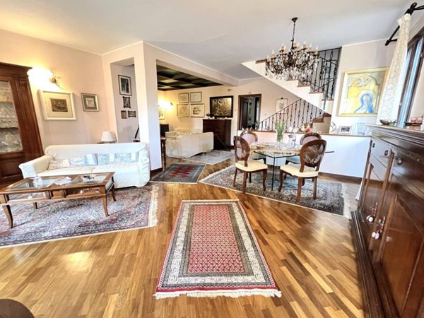 casa indipendente in vendita a Siracusa in zona Scala Greca