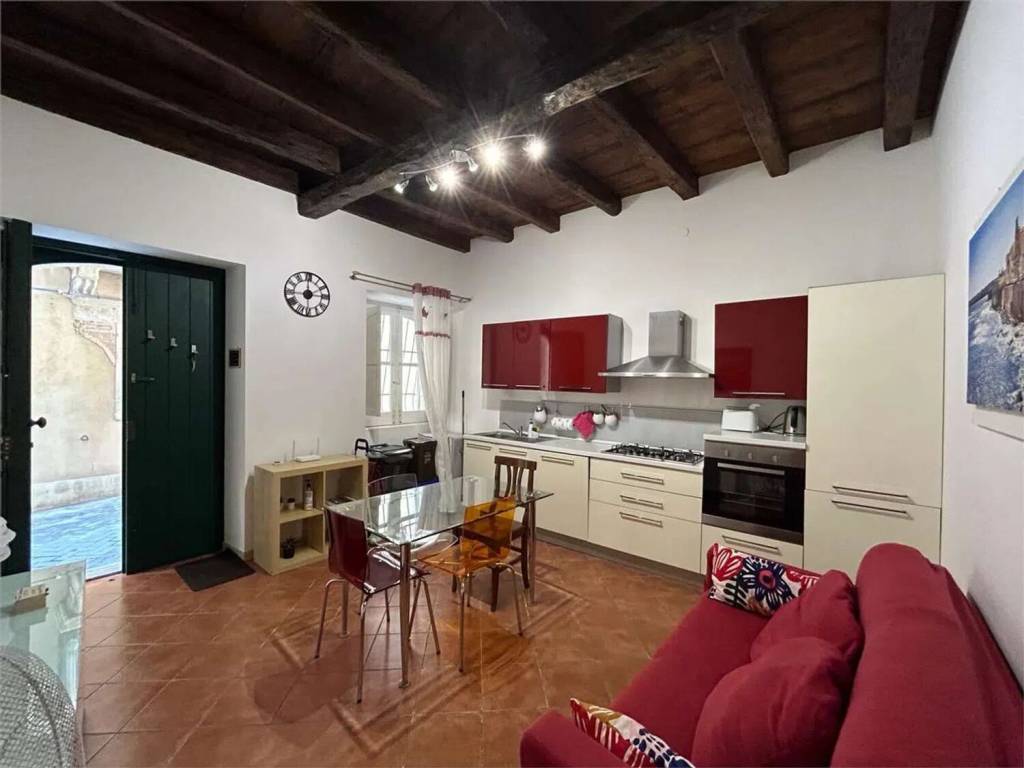 appartamento in vendita a Siracusa in zona Centro Città