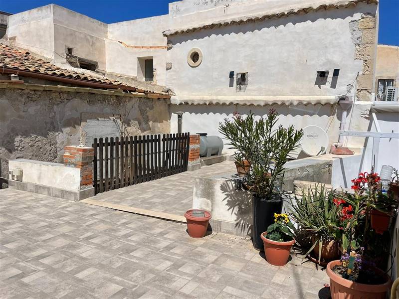 appartamento in vendita a Siracusa in zona Isola Ortigia