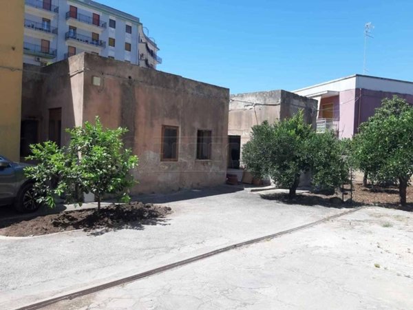 casa indipendente in vendita a Siracusa in zona Scala Greca