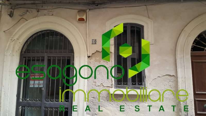negozio in vendita a Siracusa in zona Isola Ortigia