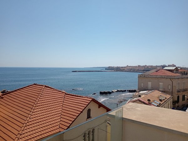 appartamento in vendita a Siracusa in zona Centro Città