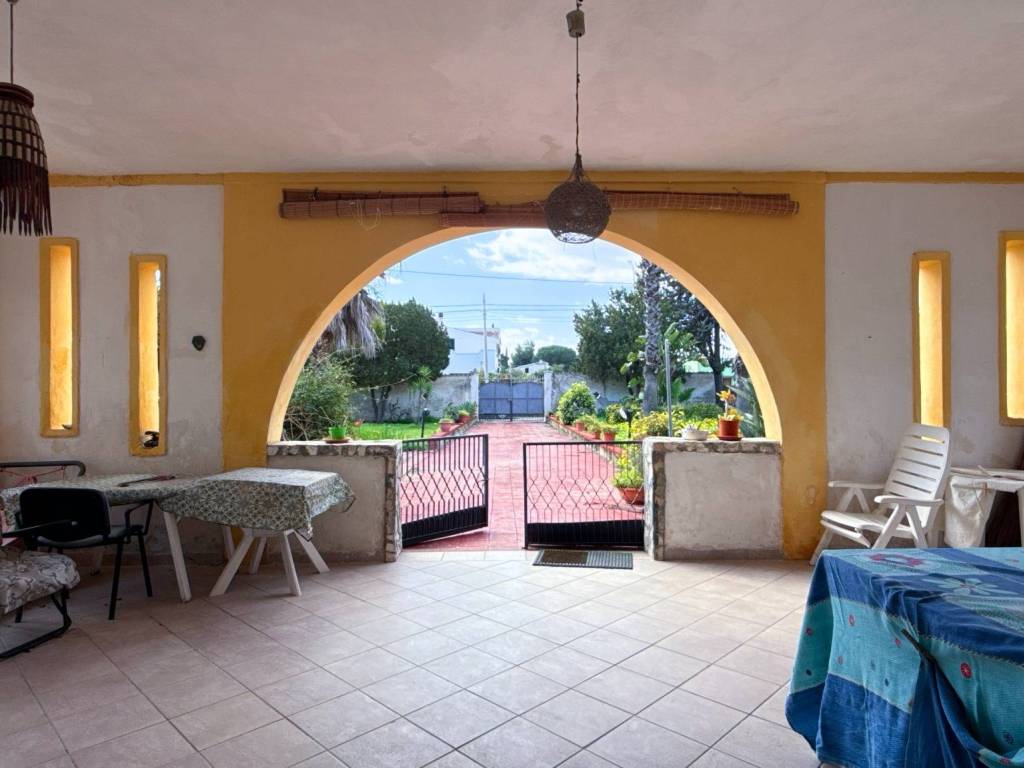 casa indipendente in vendita a Siracusa in zona Arenella
