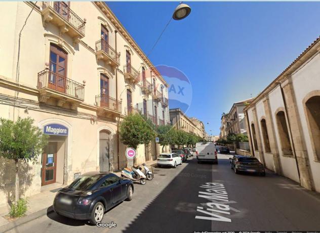 locale commerciale in vendita a Siracusa in zona Centro Città