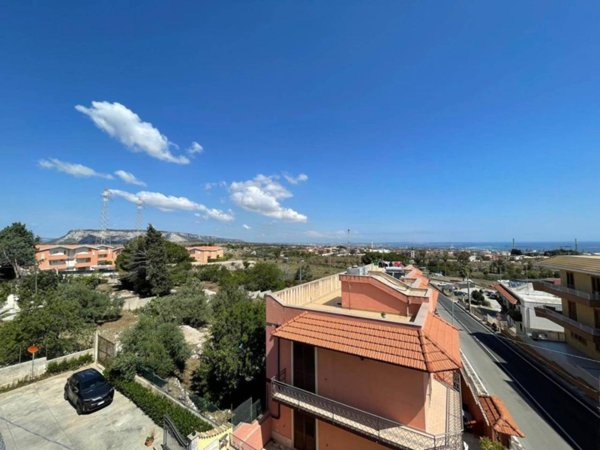 appartamento in vendita a Siracusa in zona Belvedere