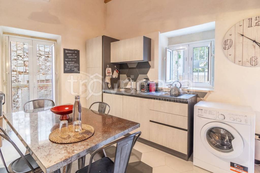 appartamento in vendita a Siracusa in zona Isola Ortigia