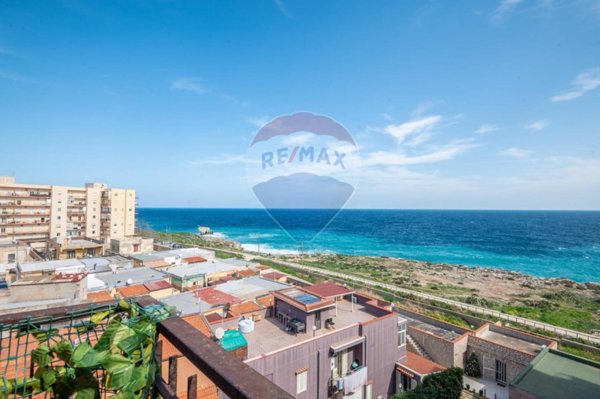 appartamento in vendita a Siracusa in zona Grottasanta