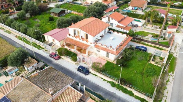 casa indipendente in vendita a Siracusa in zona Cassibile