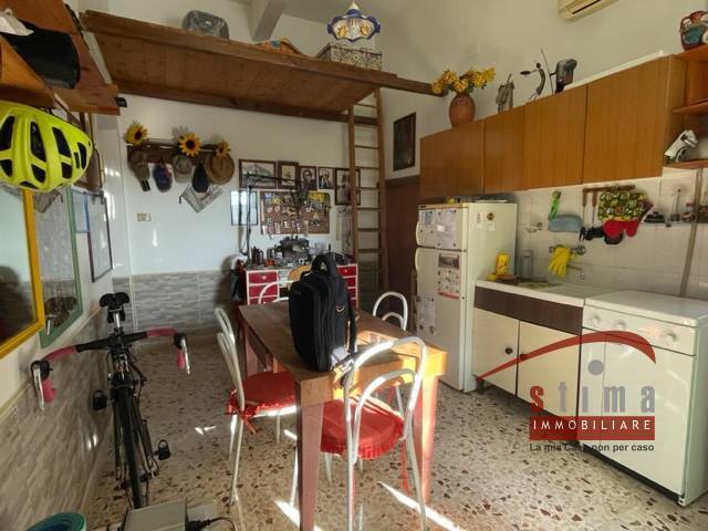 appartamento in vendita a Siracusa in zona Borgata