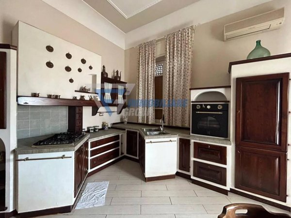 appartamento in vendita a Siracusa in zona Borgata