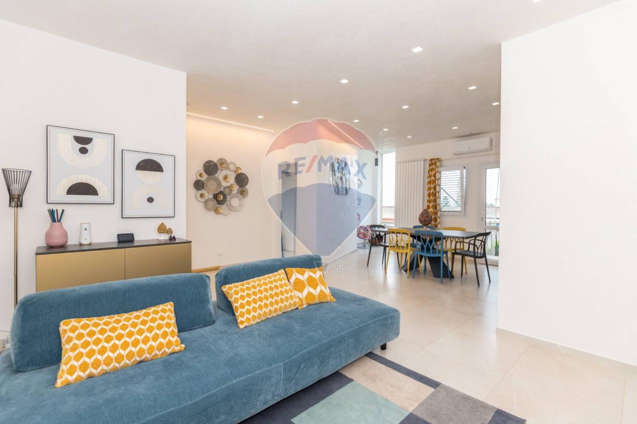 appartamento in vendita a Siracusa in zona Isola / Plemmirio