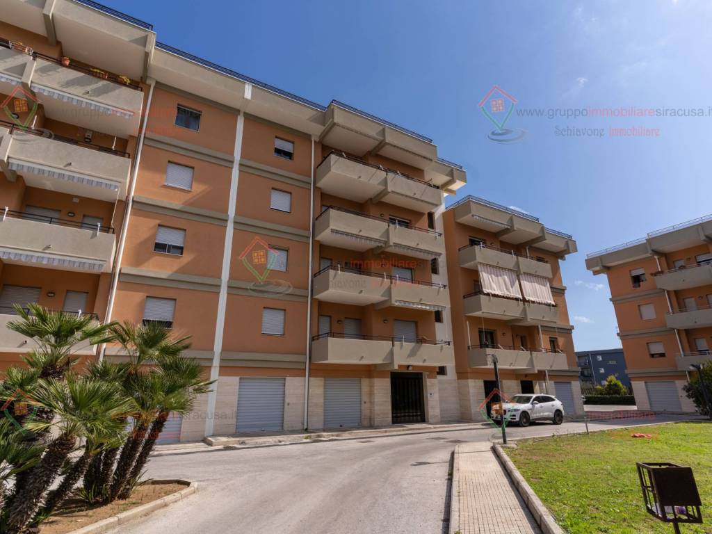 appartamento in vendita a Siracusa in zona Scala Greca
