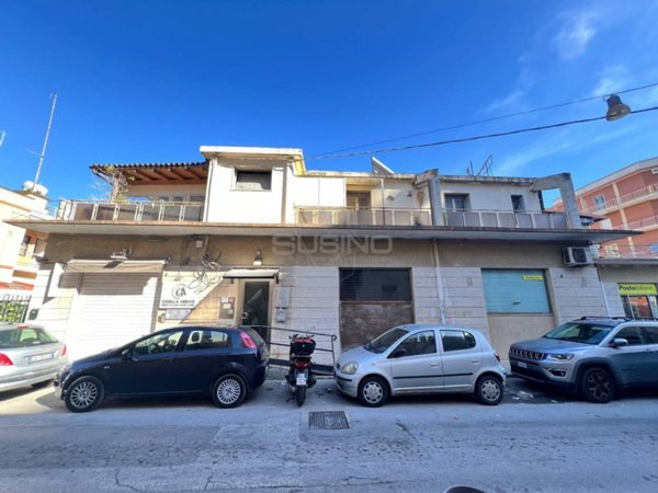 negozio in vendita a Siracusa in zona Centro Città