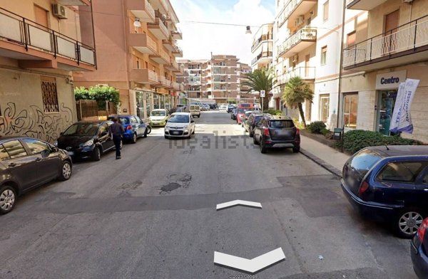 negozio in vendita a Siracusa in zona Centro Città