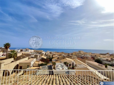 appartamento in vendita a Siracusa in zona Isola / Plemmirio