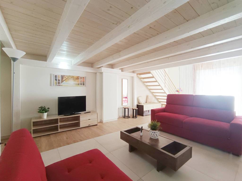 casa indipendente in vendita a Siracusa in zona Isola Ortigia