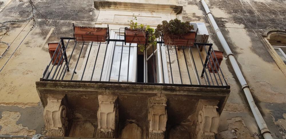 appartamento in vendita a Siracusa in zona Centro Città