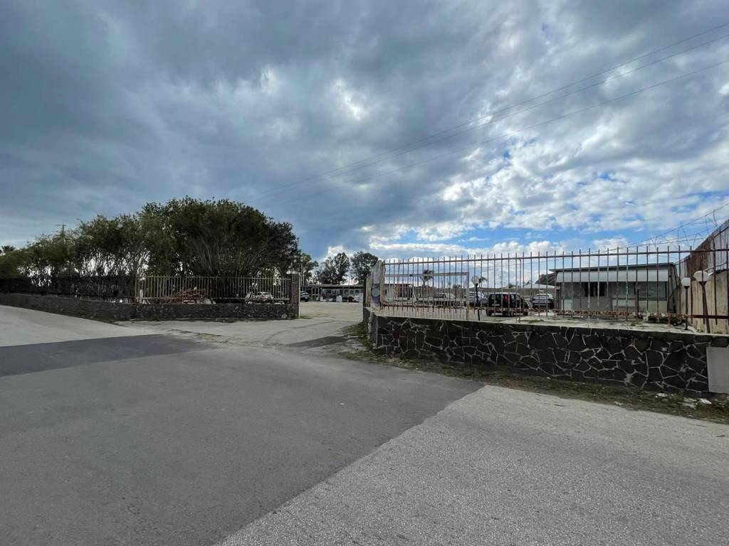 terreno agricolo in vendita a Siracusa in zona Isola Ortigia