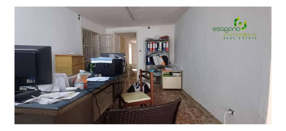 negozio in vendita a Siracusa in zona Centro Città