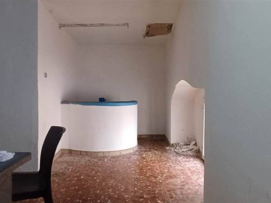 negozio in vendita a Siracusa in zona Isola Ortigia
