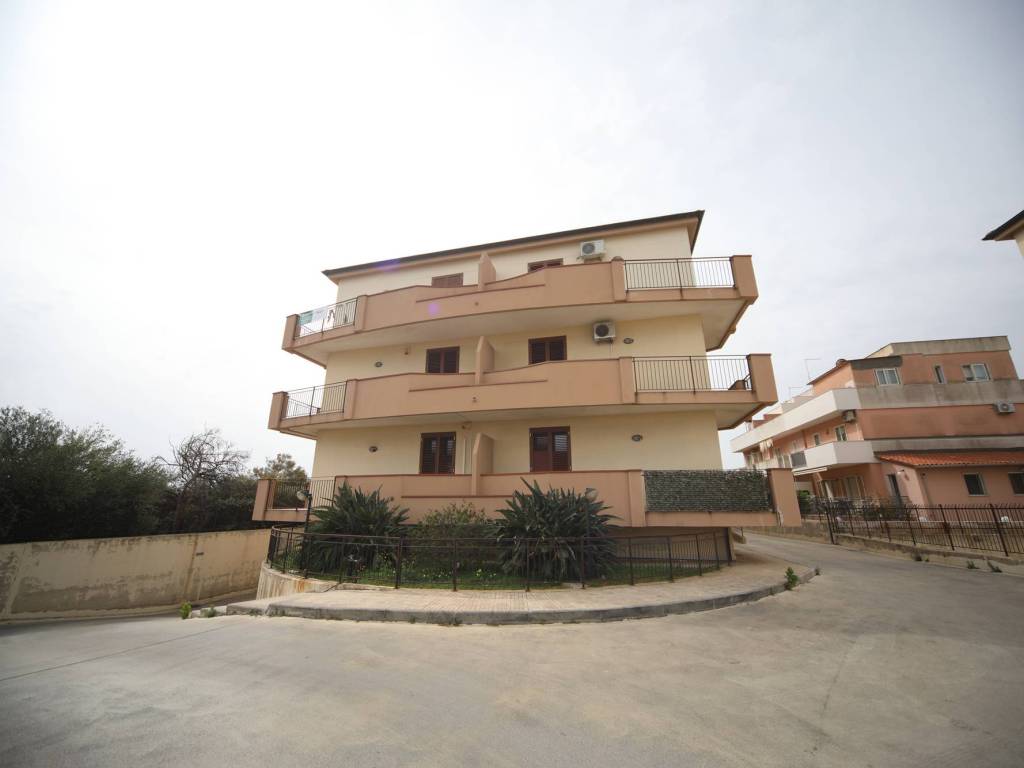 appartamento in vendita a Siracusa in zona Scala Greca