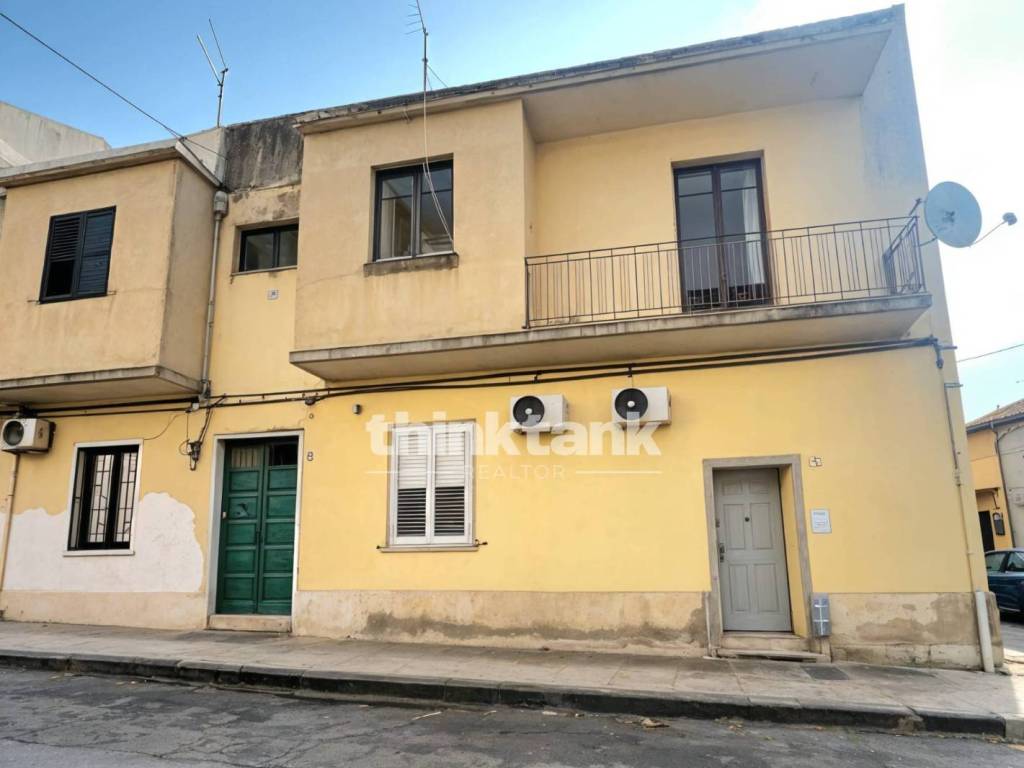 appartamento in vendita a Siracusa in zona Centro Città