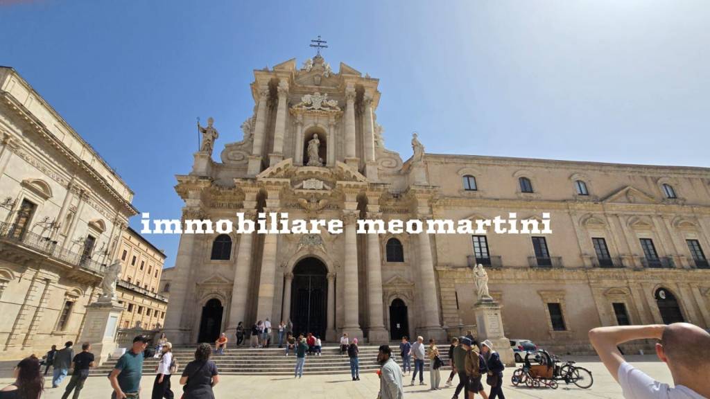 appartamento in vendita a Siracusa in zona Isola Ortigia