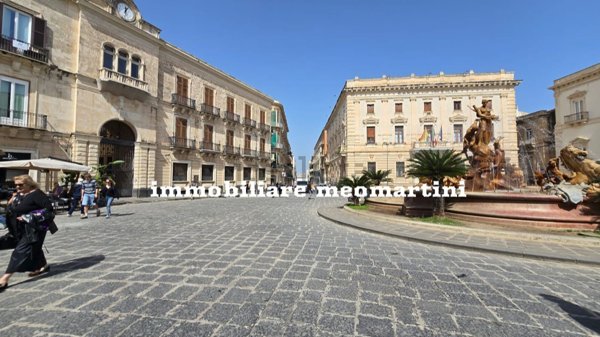 appartamento in vendita a Siracusa in zona Isola Ortigia