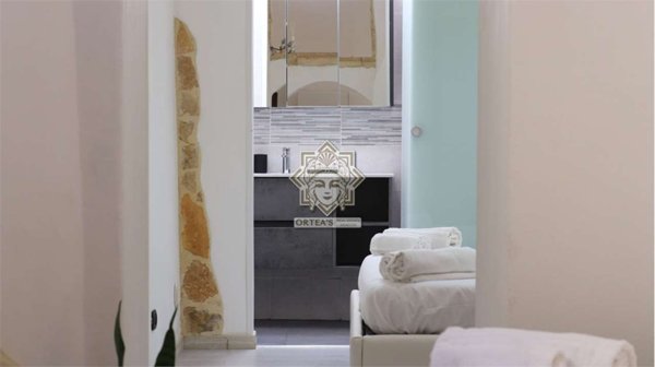 appartamento in vendita a Siracusa in zona Isola Ortigia