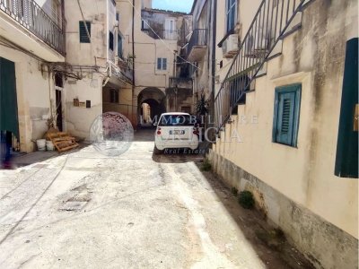 appartamento in vendita a Siracusa in zona Isola Ortigia