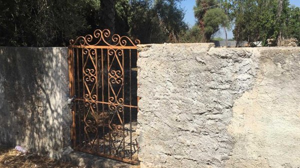 terreno edificabile in vendita a Siracusa in zona Arenella