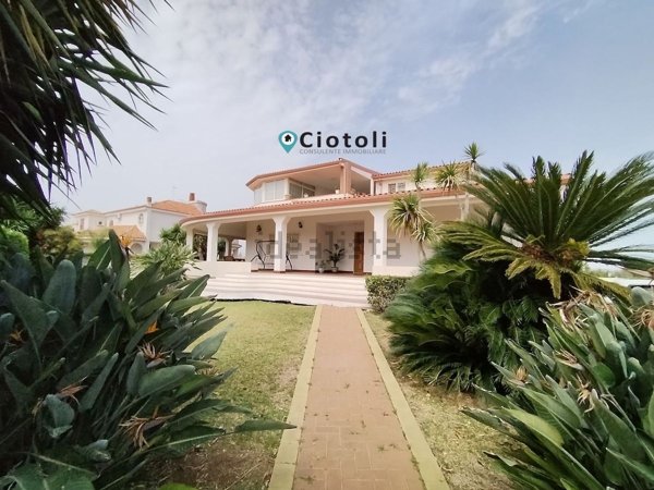 appartamento in vendita a Siracusa in zona Isola / Plemmirio