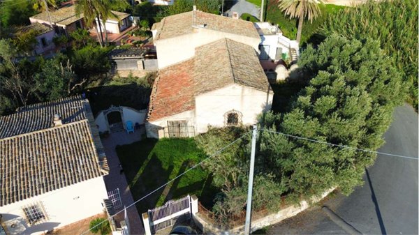 casa indipendente in vendita a Siracusa in zona Isola / Plemmirio