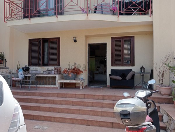 casa indipendente in vendita a Siracusa in zona Grottasanta