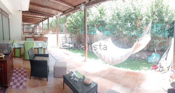 casa indipendente in vendita a Siracusa in zona Grottasanta