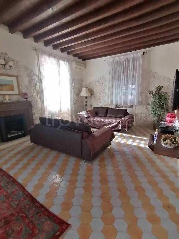 casa indipendente in vendita a Siracusa in zona Scala Greca