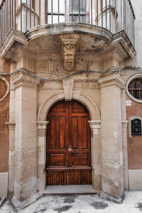 casa indipendente in vendita a Siracusa in zona Isola Ortigia