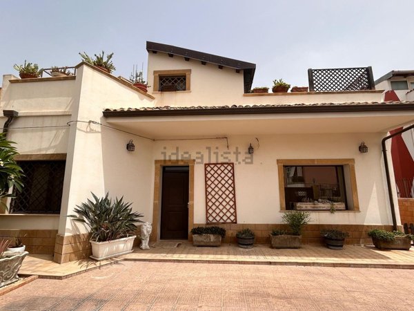 casa indipendente in vendita a Siracusa