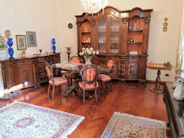 appartamento in vendita a Siracusa in zona Isola Ortigia