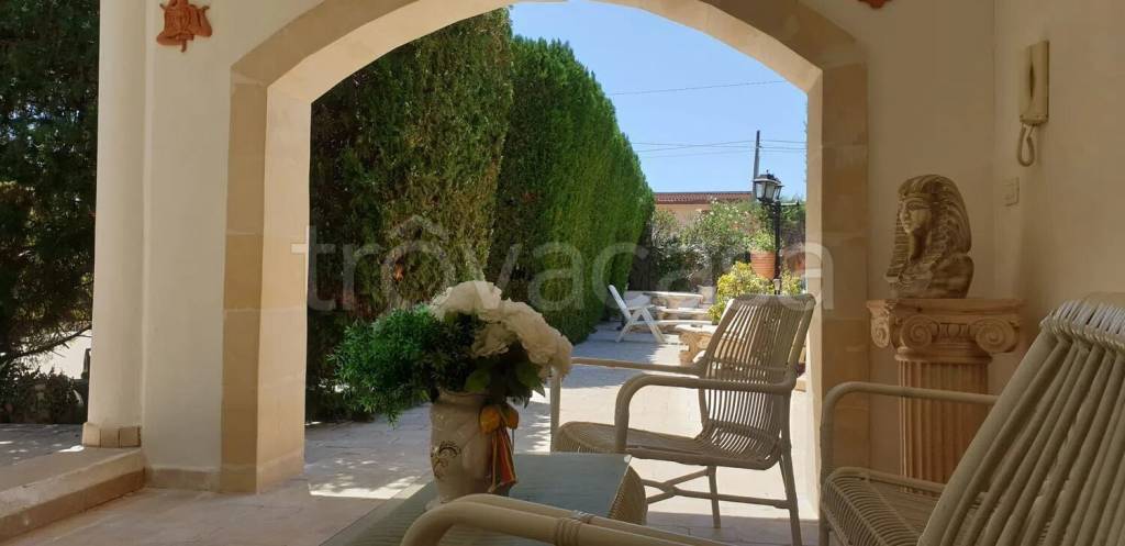 casa indipendente in vendita a Siracusa in zona Isola / Plemmirio