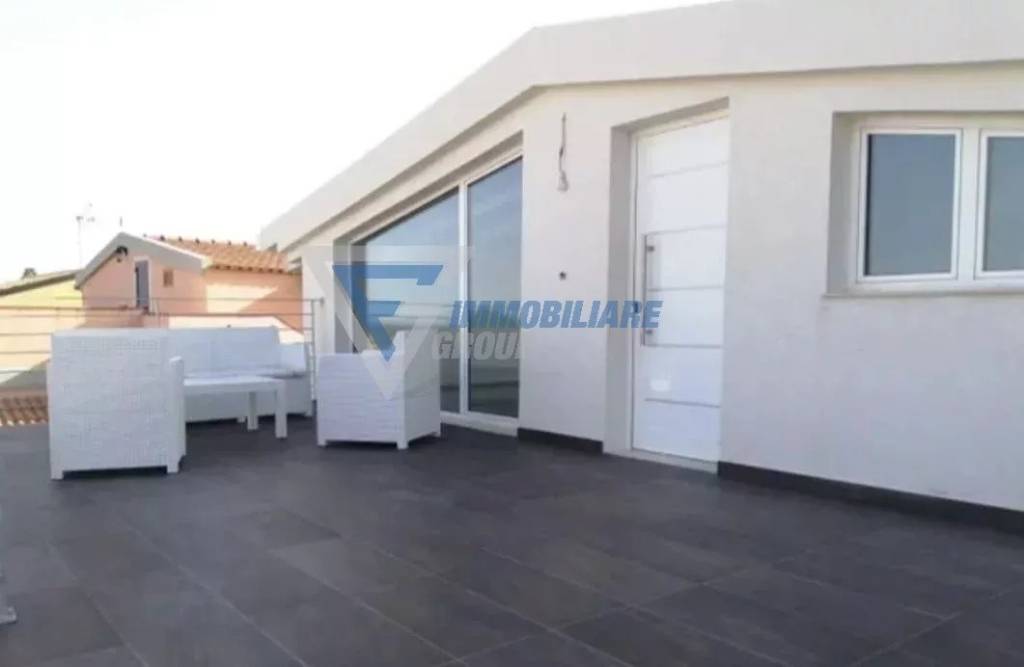 casa indipendente in vendita a Siracusa in zona Isola / Plemmirio