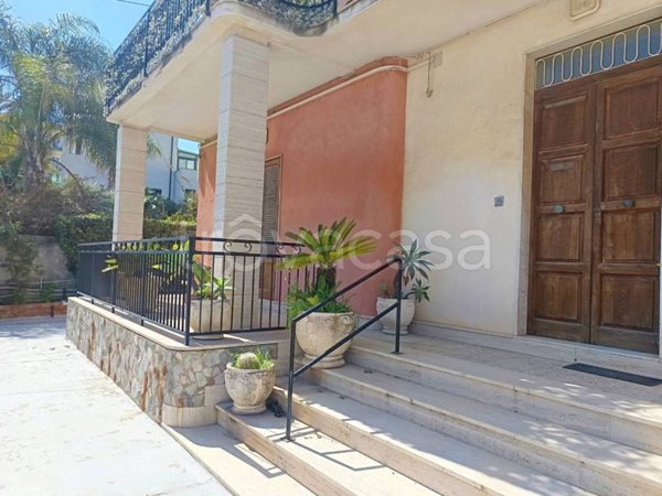 appartamento in vendita a Siracusa in zona Grottasanta