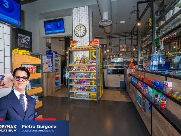 negozio in vendita a Siracusa in zona Centro Città